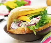 Ciabatta med skagenrøre, rogn, dill og rødløk